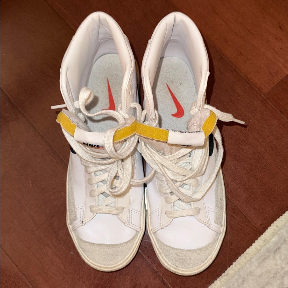 Nike Blazer High Tops - Picture 4 of 5
